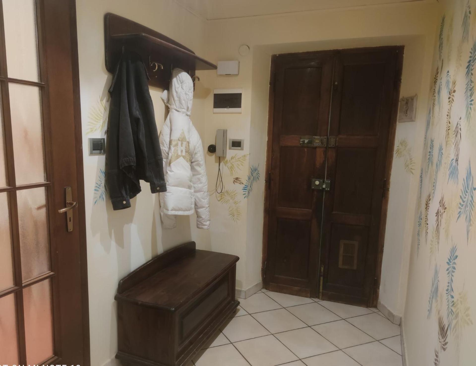 Apartamento La Dimora Del Borgo Pinerolo Exterior foto